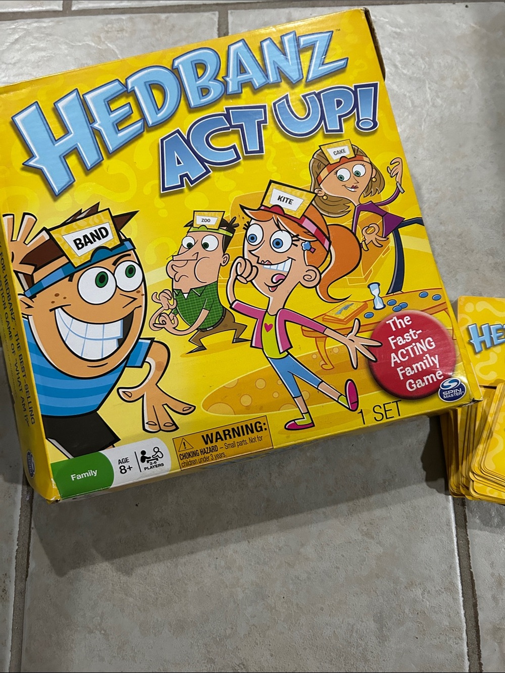 Headbanz Act Up! Family Party Game - Yellow Box